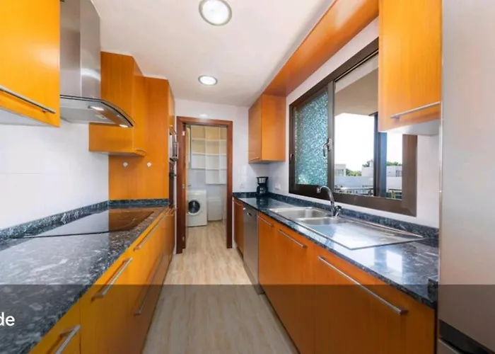 Bright Picafort 坎皮卡福特